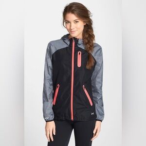 NWOT XS Under Armour UA Qualifier Active Jacket in Charcoal/Grey